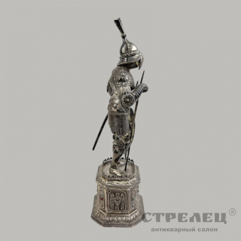 Серебряная скульптура «Рыцарь». Ханау, Германия, нач. 20 в. 